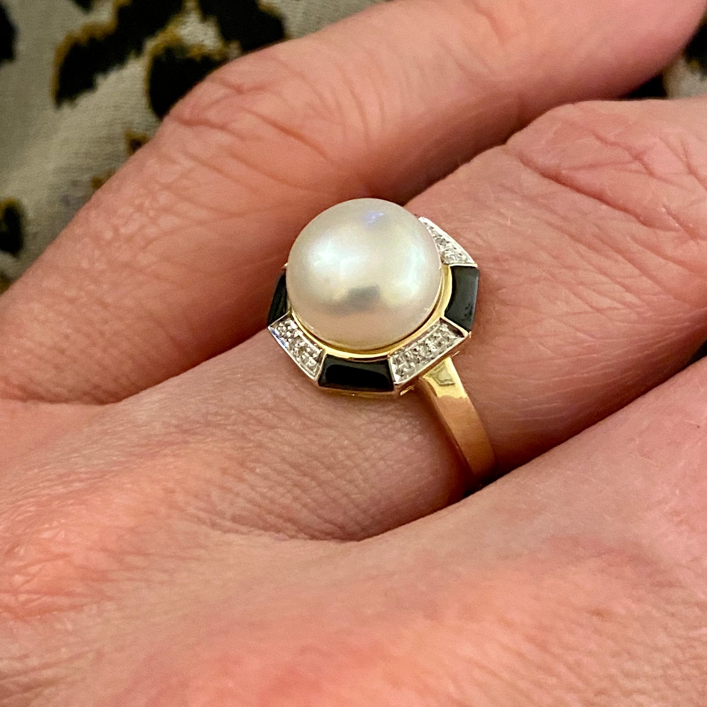 9ct Gold Pearl, Onyx & Diamond Ring - John Ross Jewellers