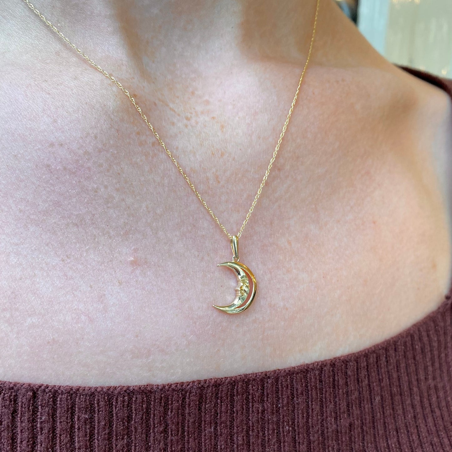 9ct Gold Crescent Moon Necklace - John Ross Jewellers