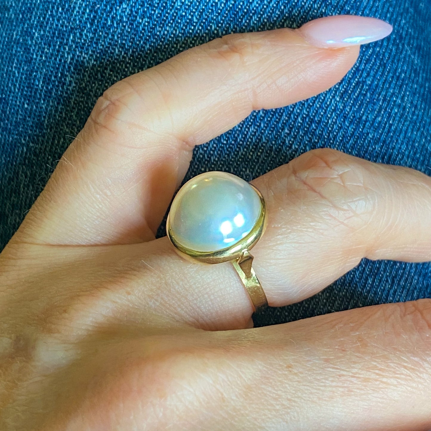 18ct Gold Mabé (Penguin) Pearl Ring | 16mm - John Ross Jewellers