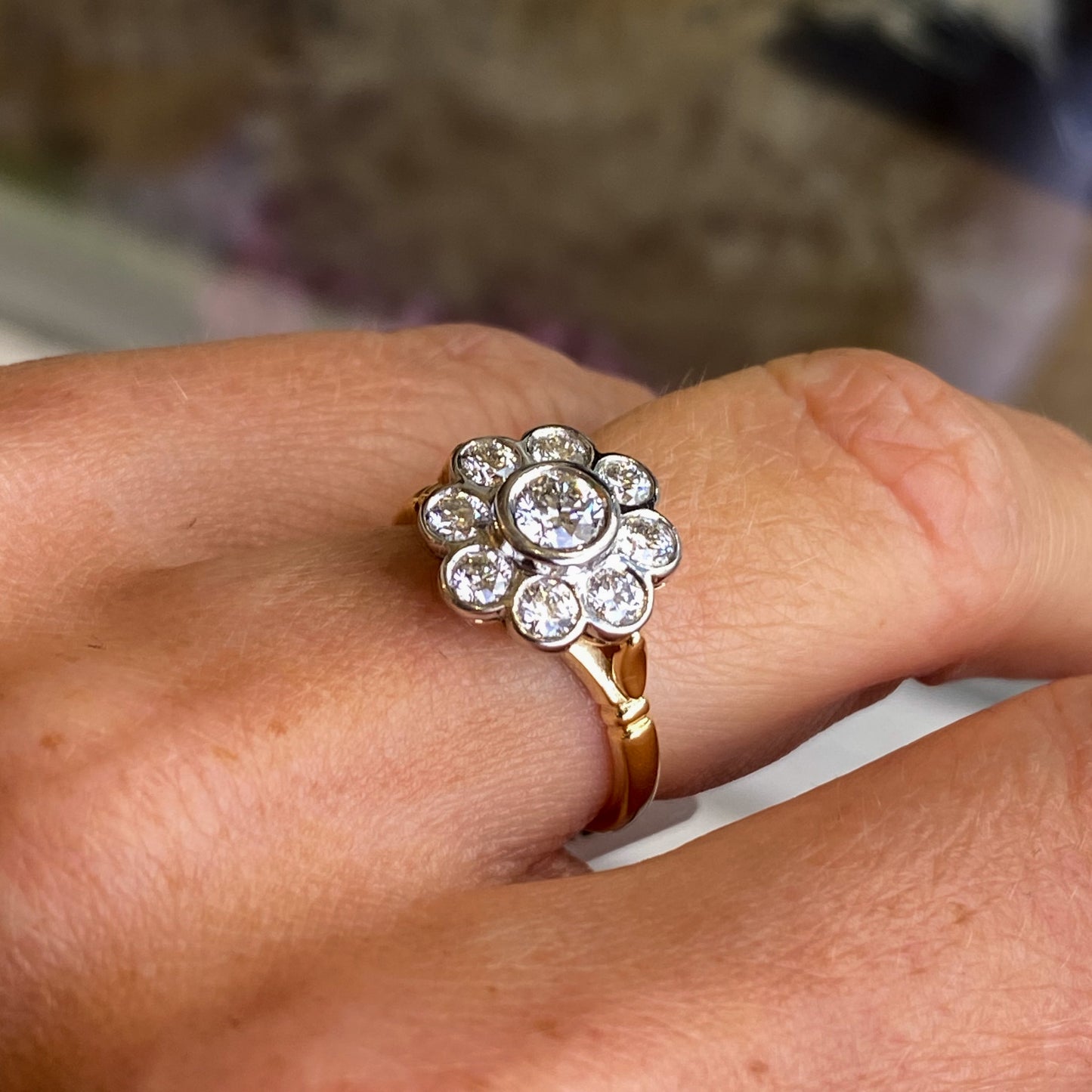 18ct Gold 1.01ct  Diamond Flower Cluster Ring - John Ross Jewellers