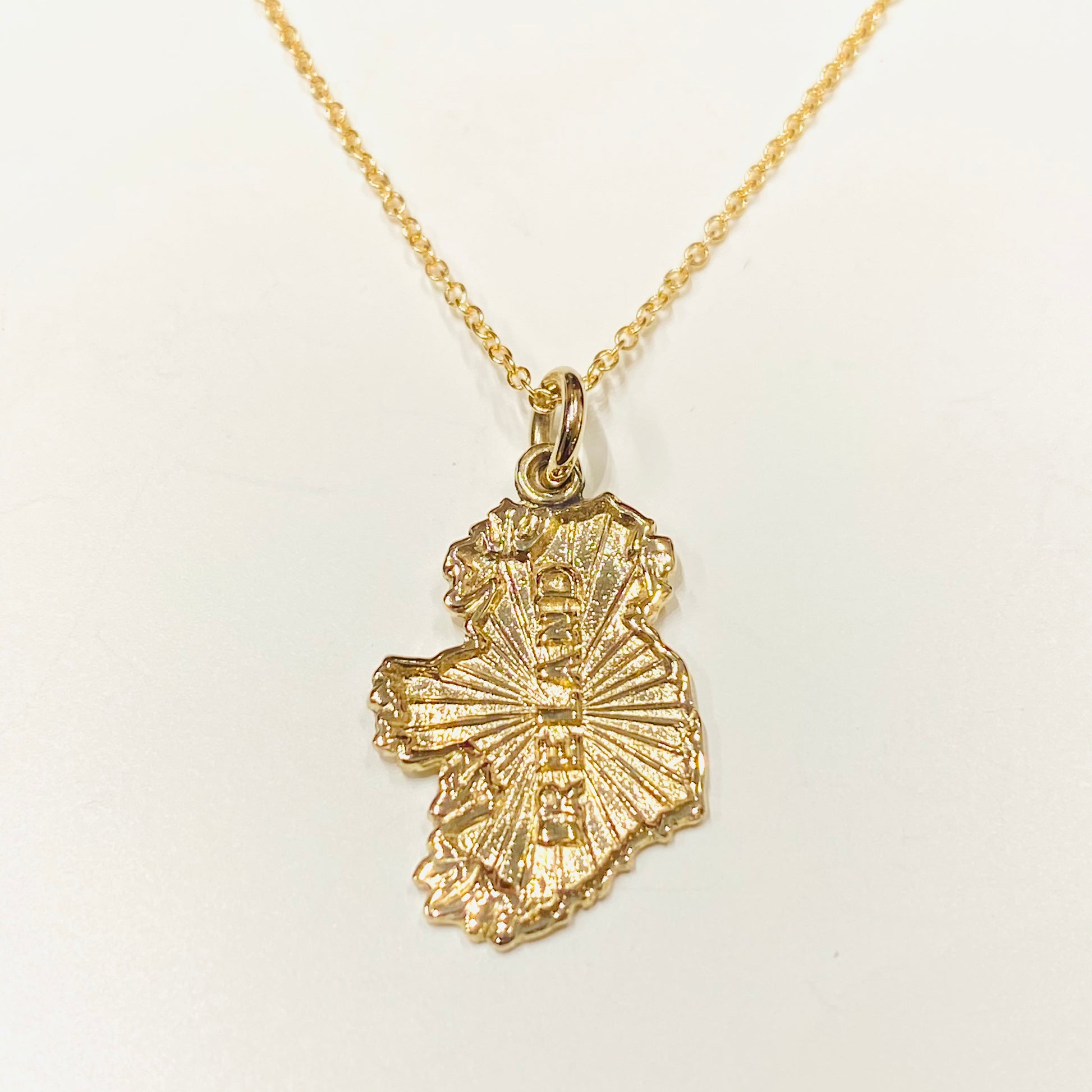 9ct Gold Ireland Necklace - John Ross Jewellers