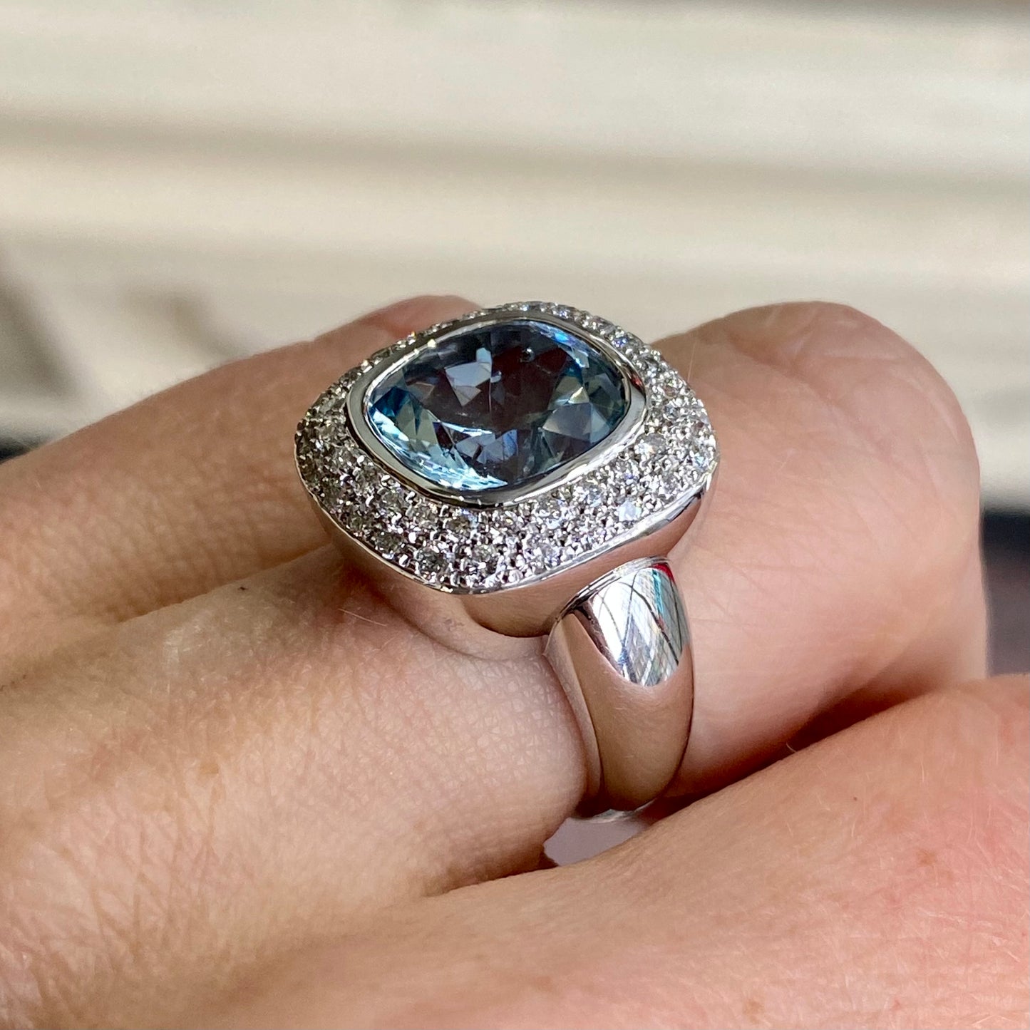 18ct White Gold Aquamarine & Diamond Ring - John Ross Jewellers