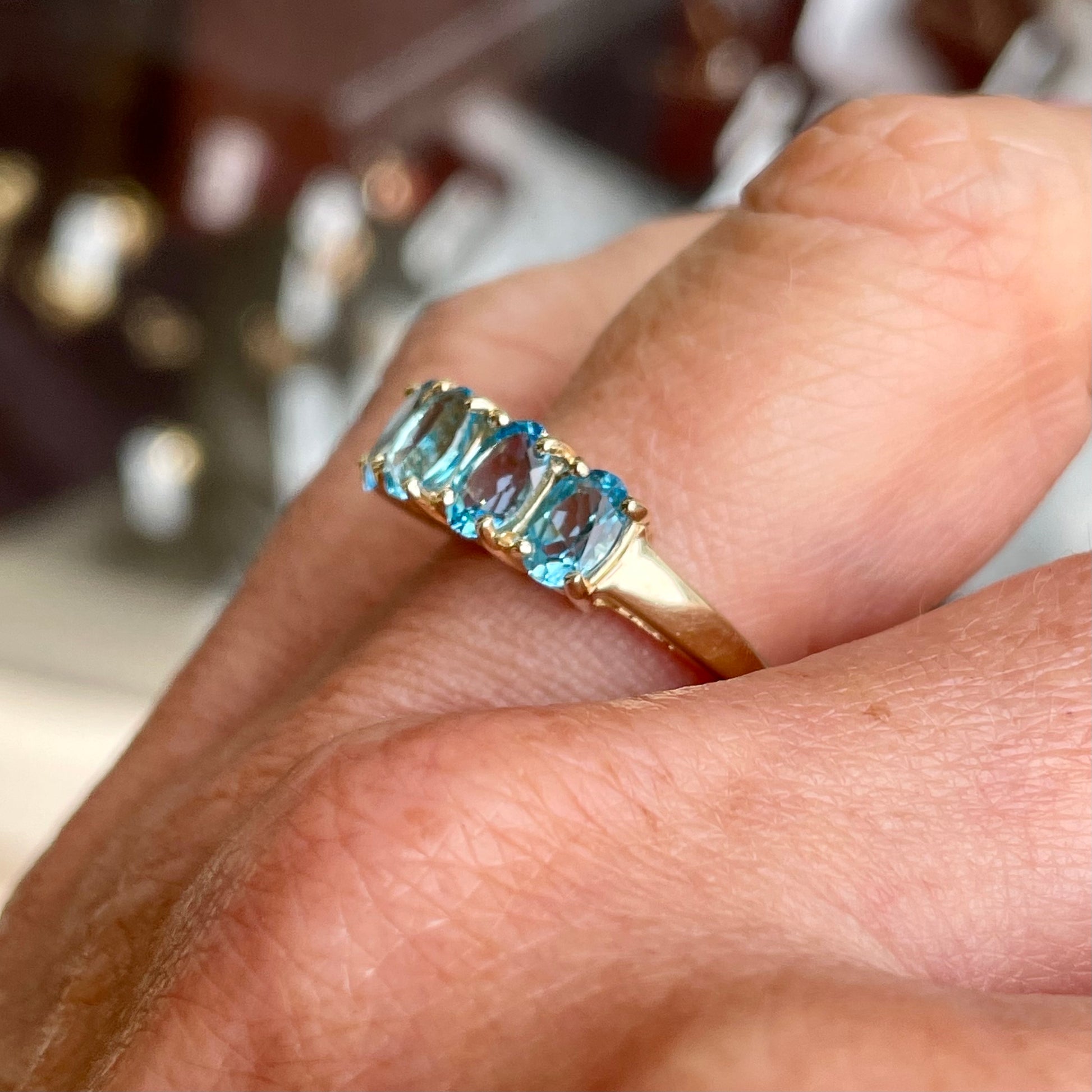 9ct Gold Sky Blue Topaz Stepped Ring - John Ross Jewellers