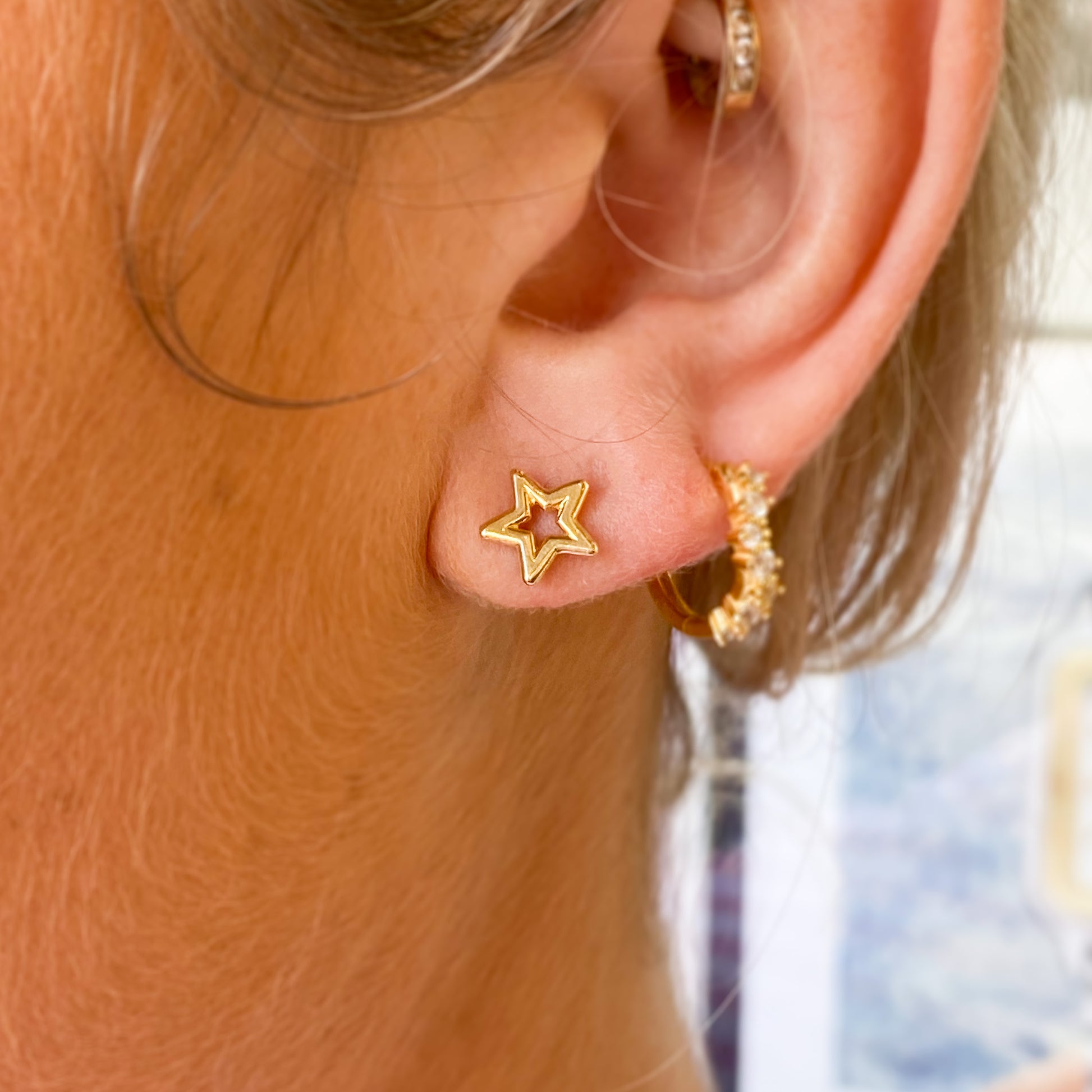 Sunshine Simple Open Star Stud Earrings | 6mm - John Ross Jewellers