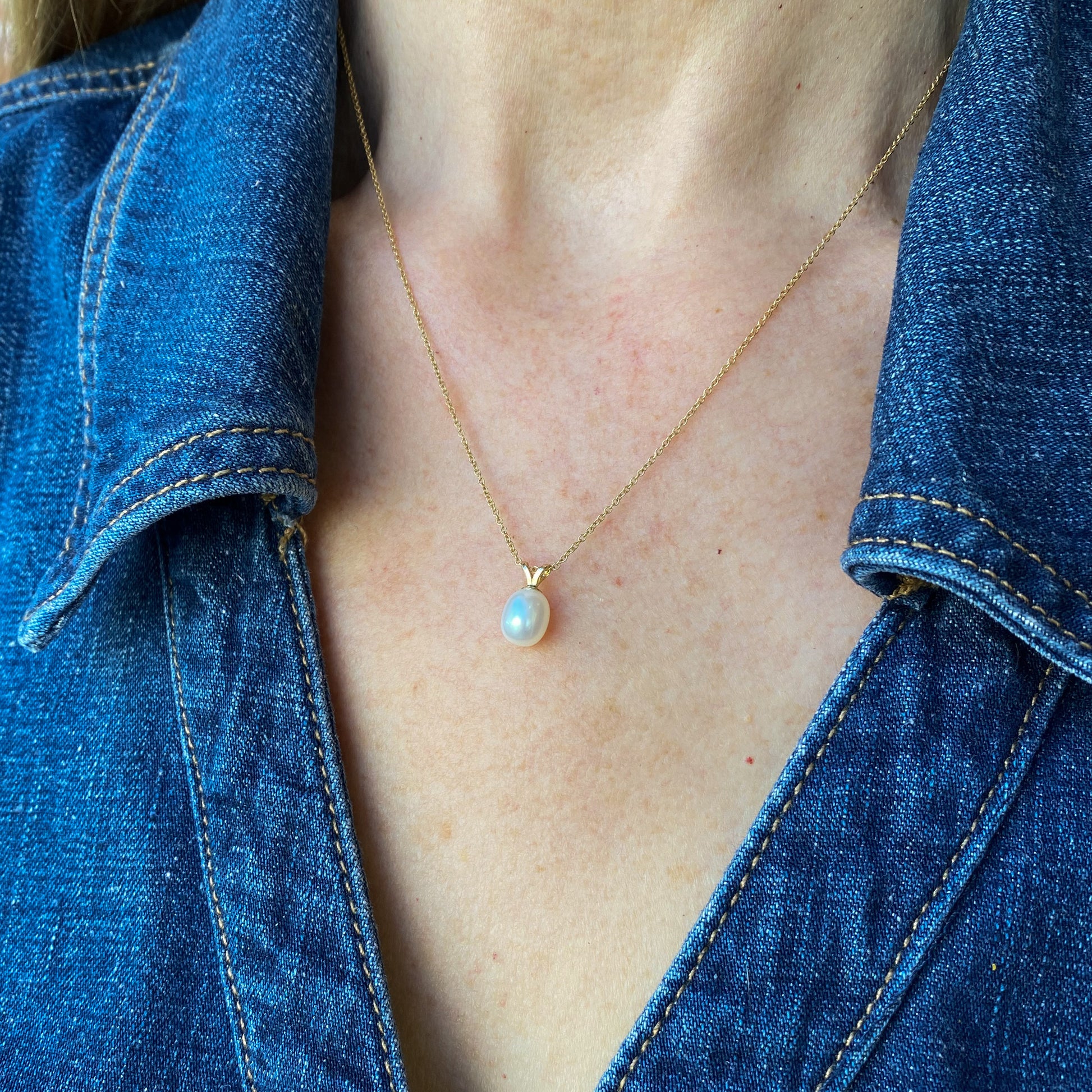 9ct Gold Freshwater Pearl Pendant Necklace 7mm John Ross Jewellers