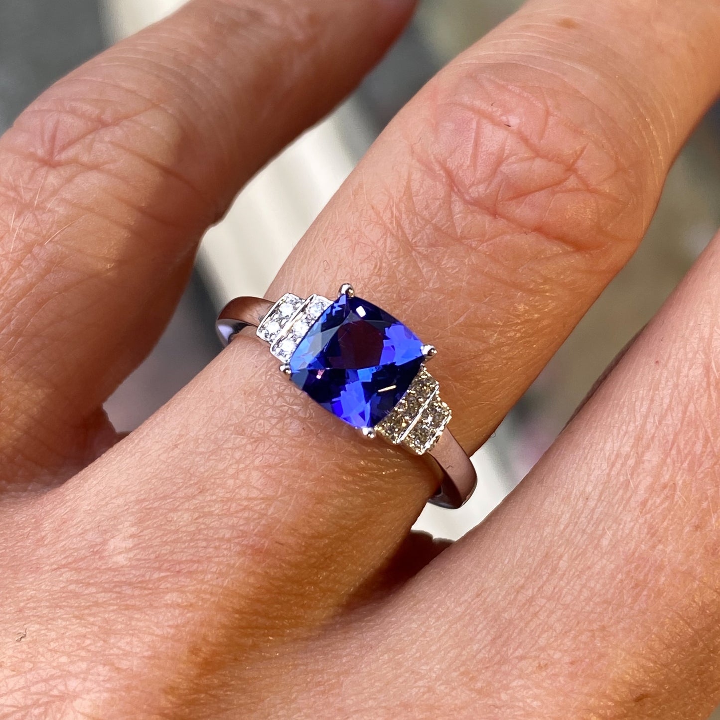 18ct White Gold Tanzanite & Diamond Ring - John Ross Jewellers