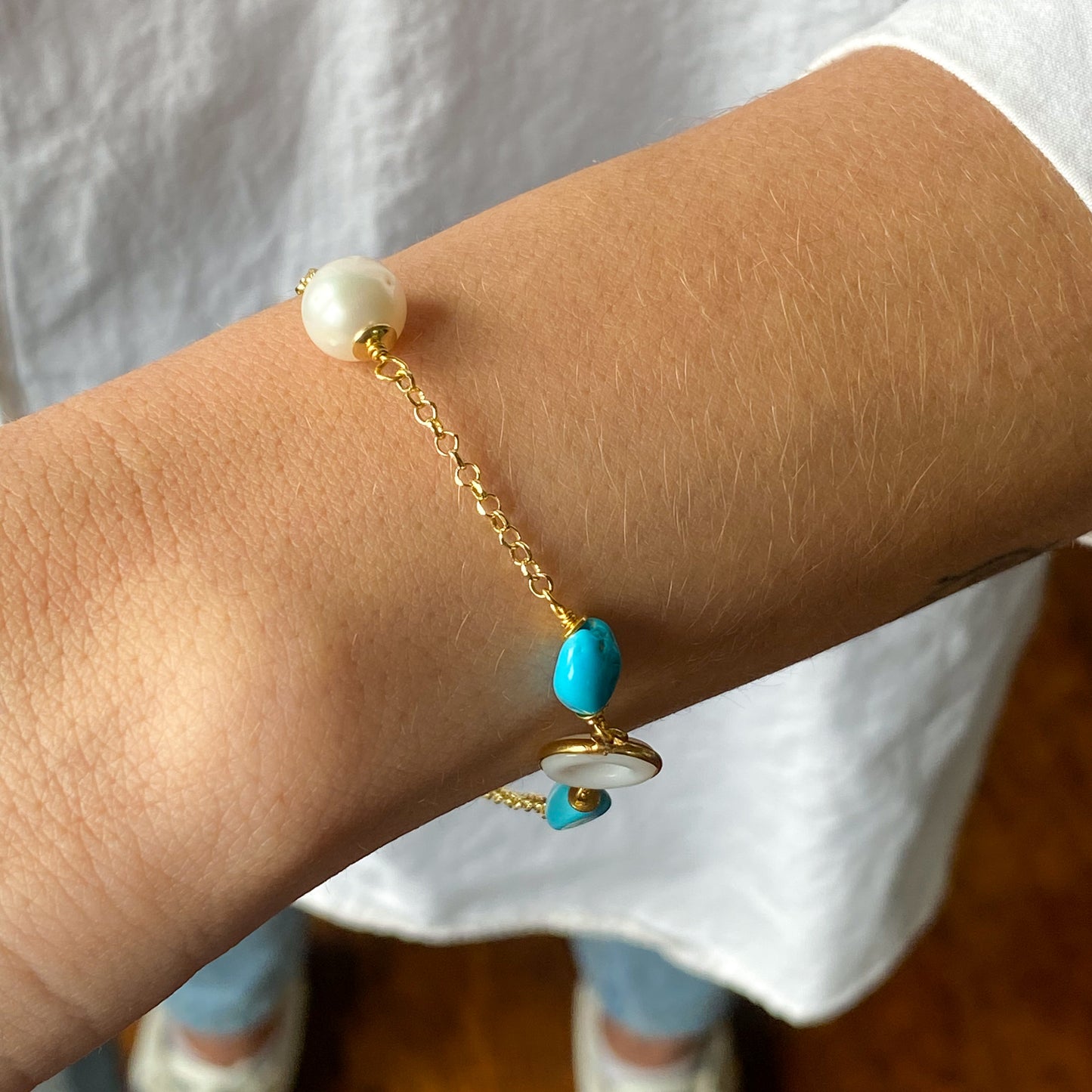 Turquoise, Pearl & White Agate Bracelet - John Ross Jewellers