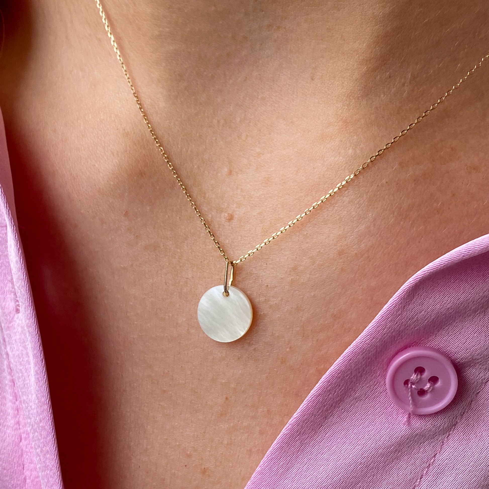 14ct Gold Mother of Pearl Disc Pendant Necklace - John Ross Jewellers