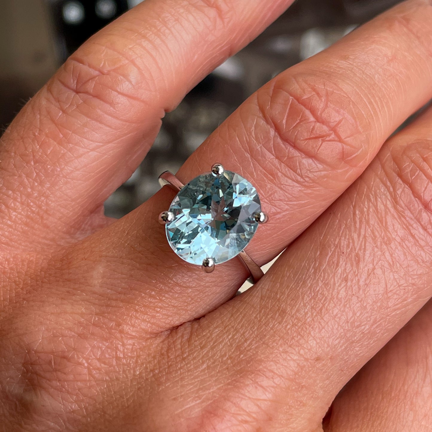 18ct White Gold Aquamarine Solitaire Ring | 5.22ct - John Ross Jewellers