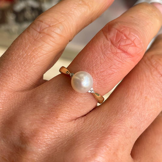 9ct Gold Cultured Pearl & Diamond Ring 0.02ct - John Ross Jewellers