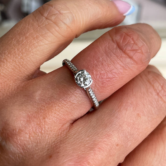 Platinum Diamond Solitaire Engagement Ring | 0.50ct ESI1 Certificated - John Ross Jewellers