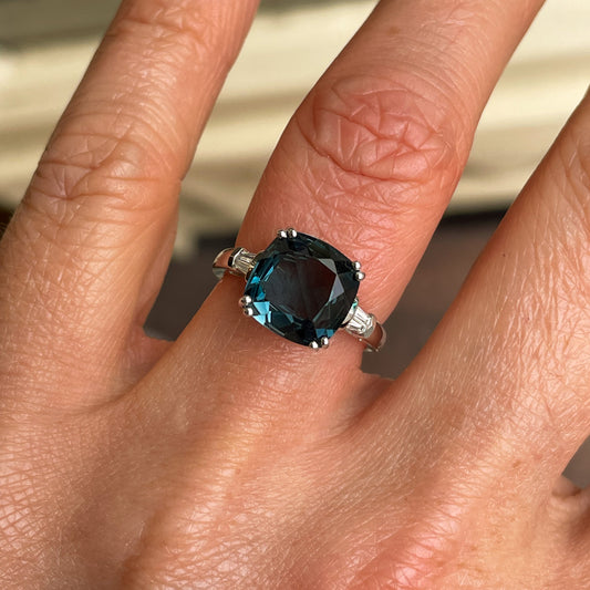 9ct White Gold London Blue Topaz & Diamond Ring - John Ross Jewellers