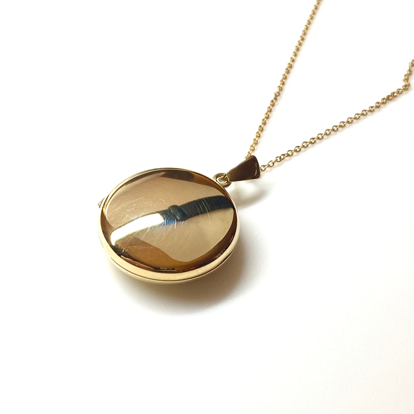 9ct Gold Round Polished Locket Necklace - John Ross Jewellers