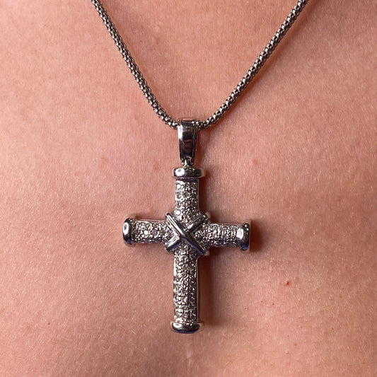 18ct White Gold Diamond Cross & Chain - John Ross Jewellers