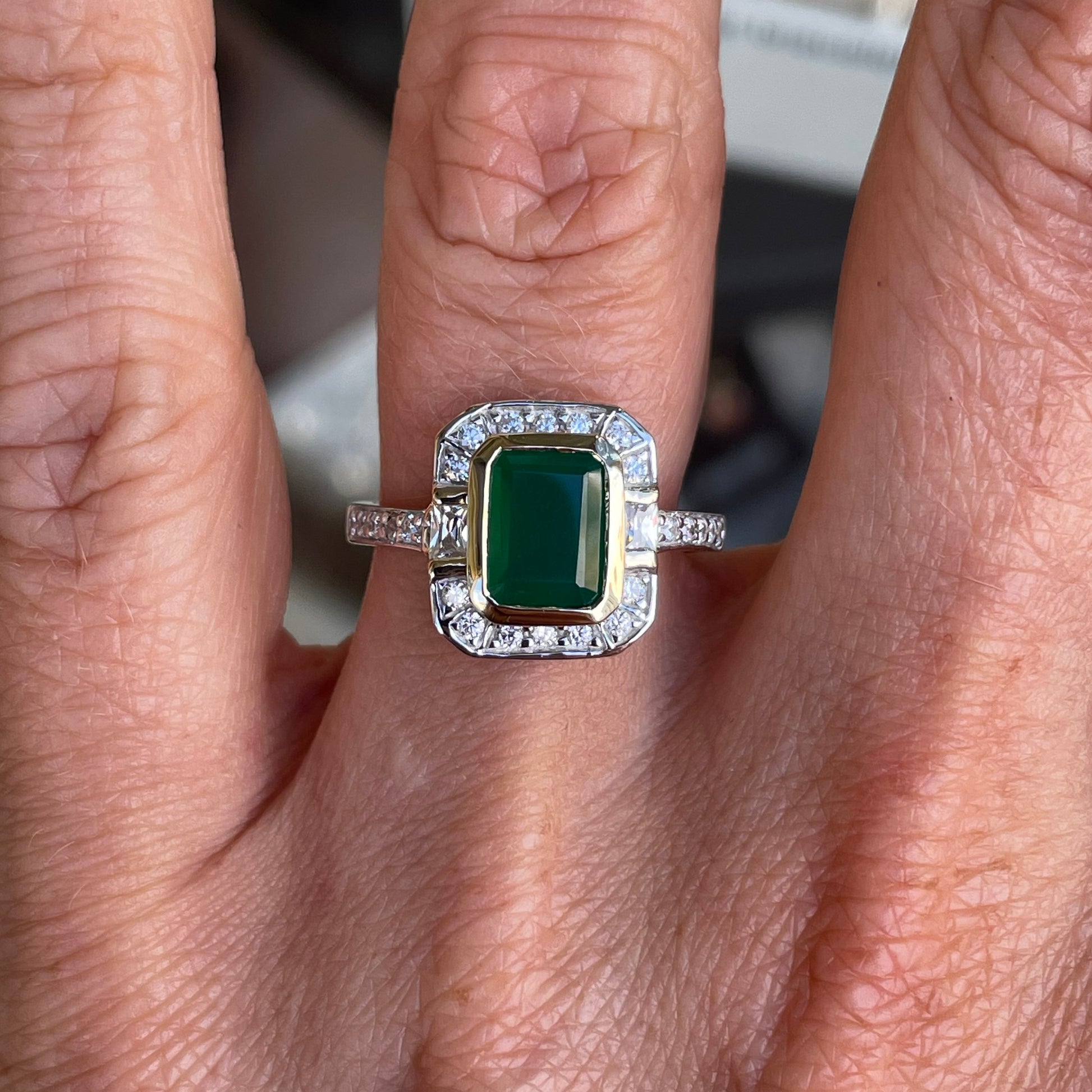 9ct Gold Green Agate & CZ Vintage Style Ring - John Ross Jewellers
