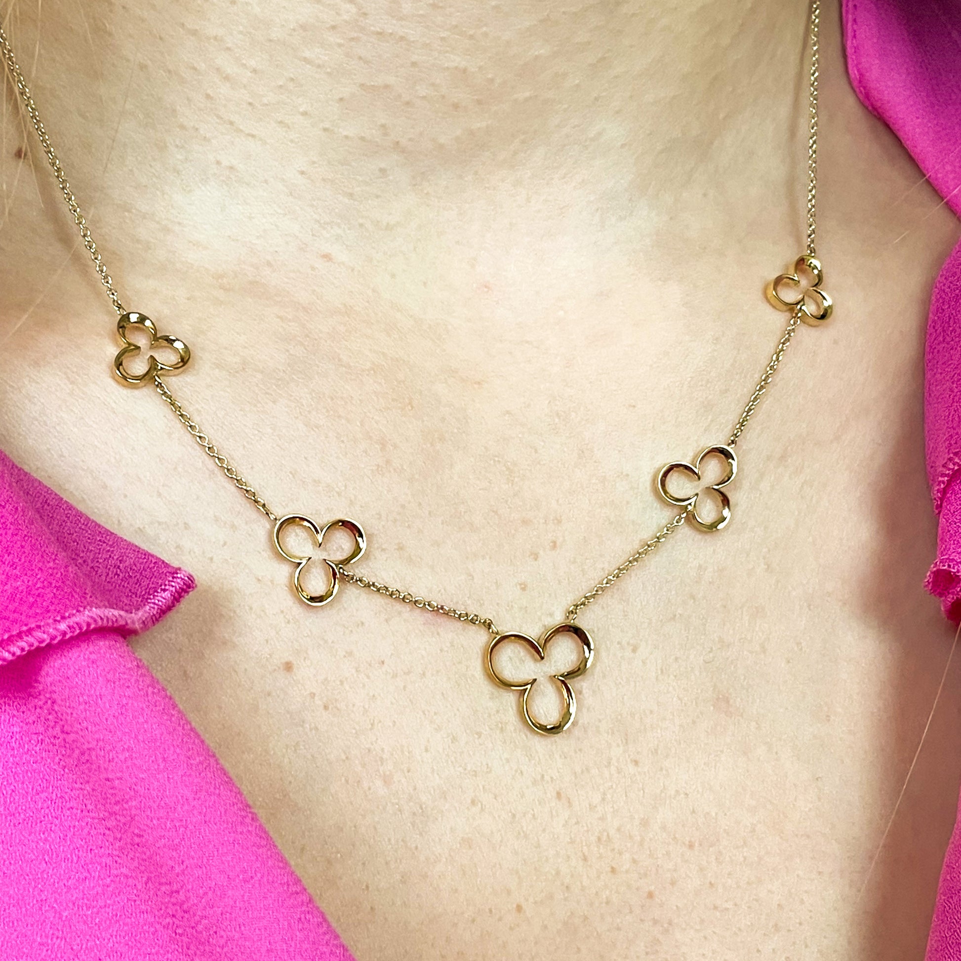 9ct Gold Trefoil Necklace - John Ross Jewellers