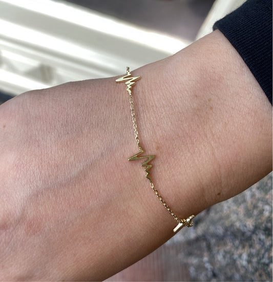 9ct Gold Heartbeat Bracelet - John Ross Jewellers