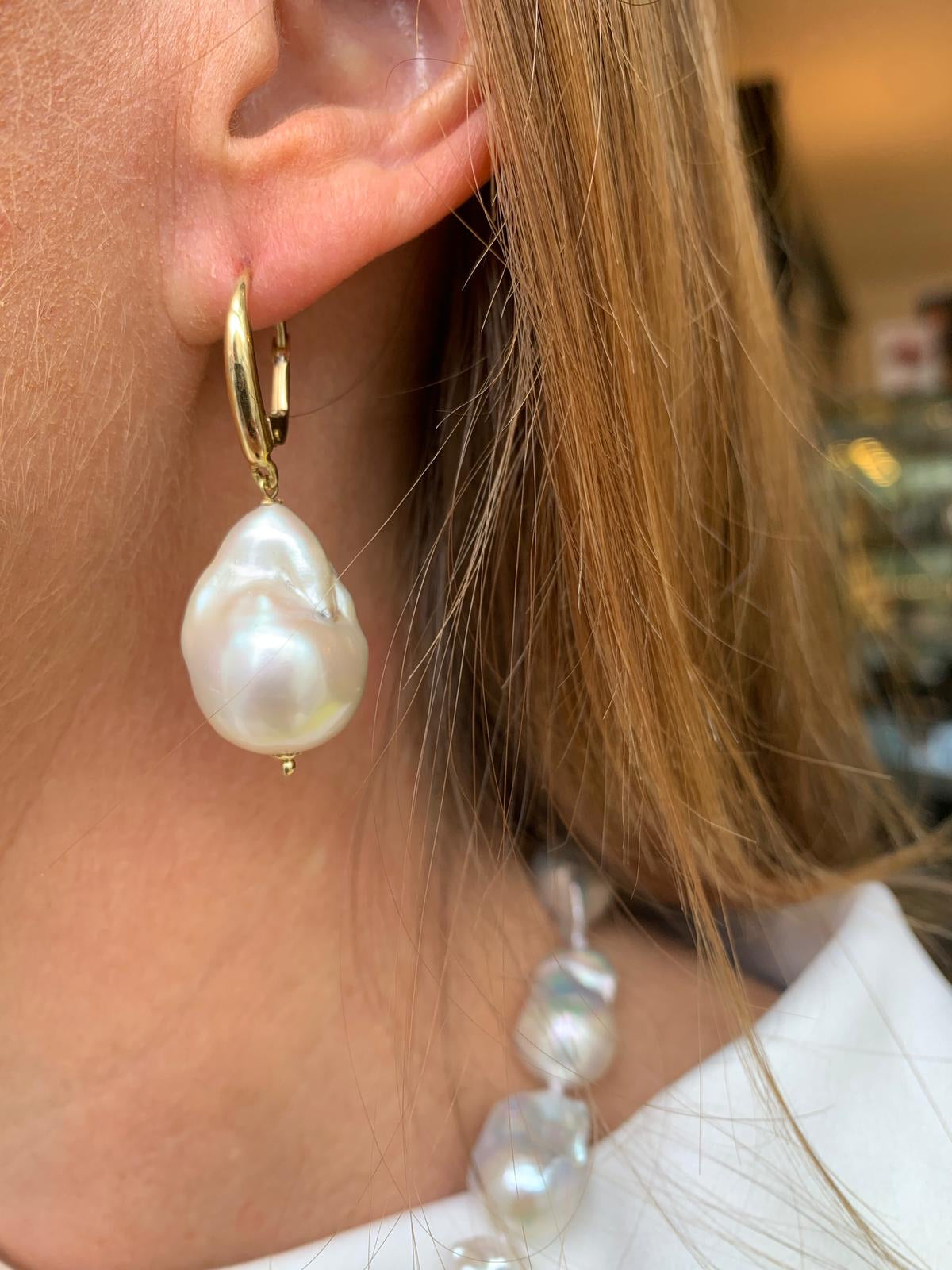 18ct Gold Riva Baroque Pearl Drop Earrings - John Ross Jewellers