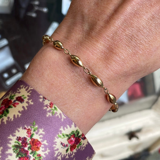 9ct Gold Seed Pod Bracelet - John Ross Jewellers