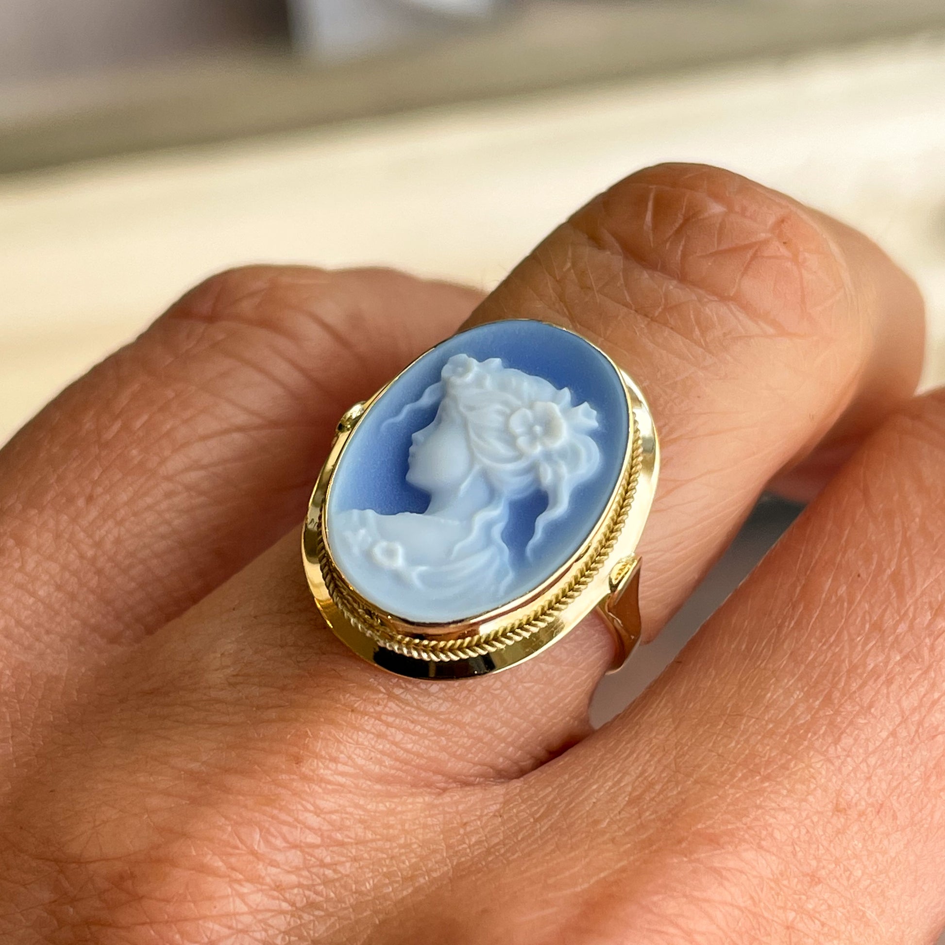 18ct Gold Blue Agate Cameo Ring - Lady - John Ross Jewellers