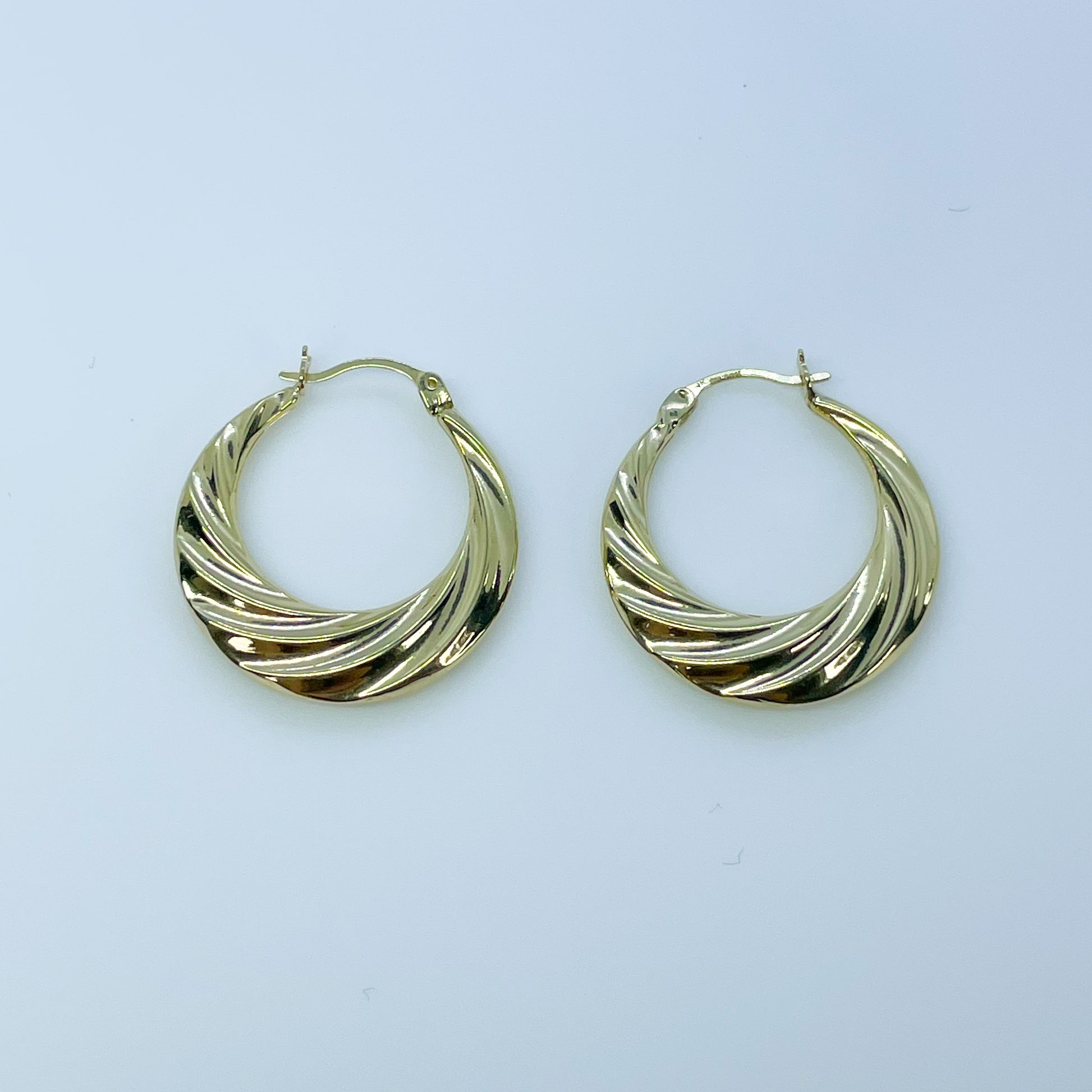 9ct Gold Fluted Creole Hoop Earrings | 22mm - John Ross Jewellers